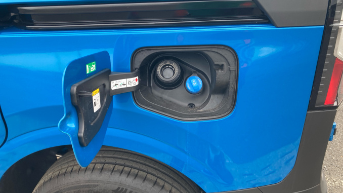 Ford Transit Courier Diesel 1.5 EcoBlue Trend Van - Image 21